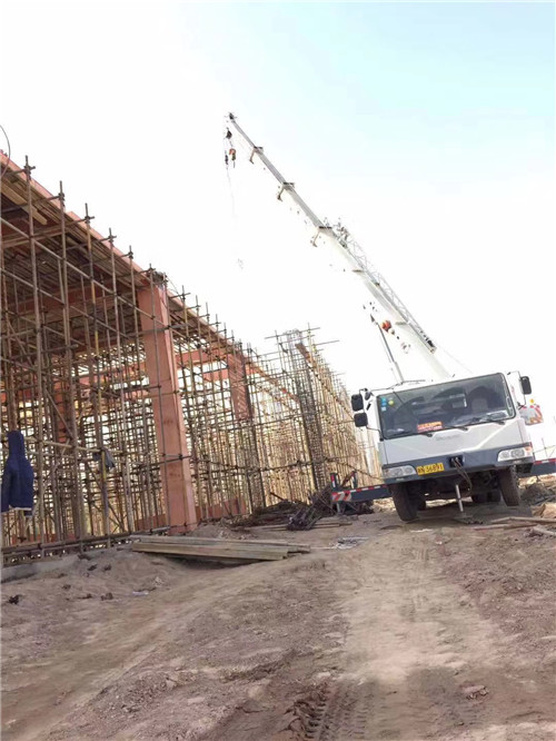 正安县吊车作业的安全注意事项有哪些？